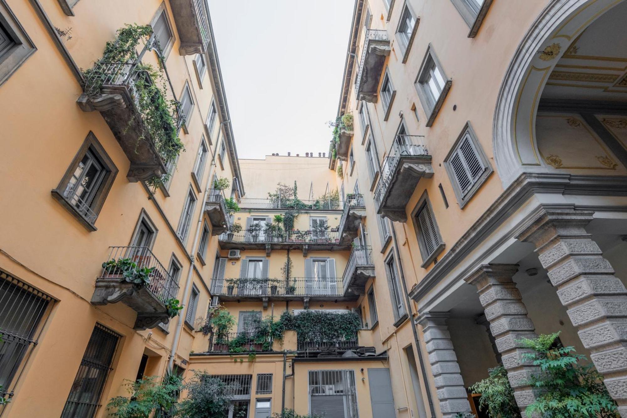 Bright Mini Studio In The Heart Of Milan Extérieur photo