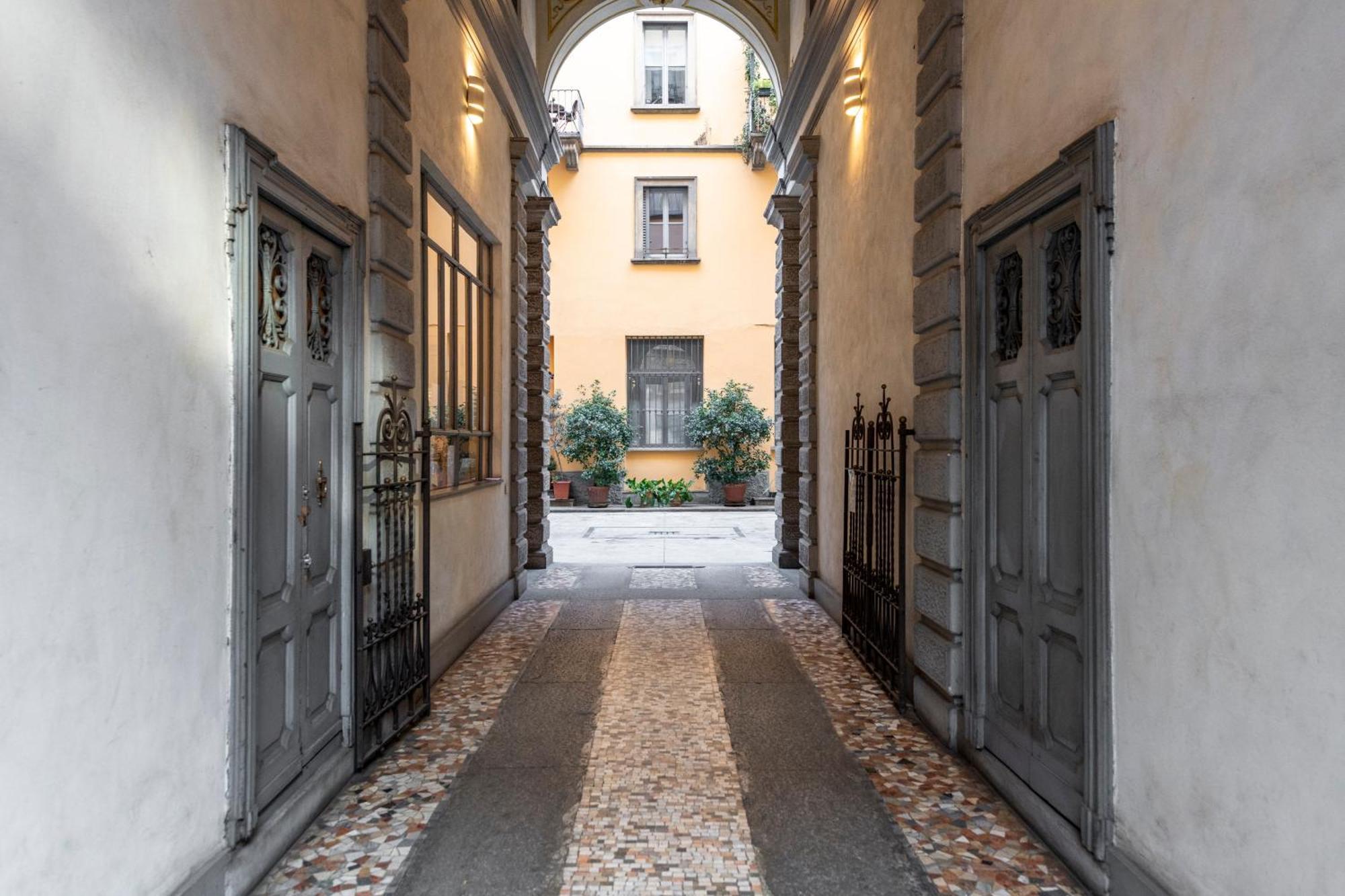 Bright Mini Studio In The Heart Of Milan Extérieur photo
